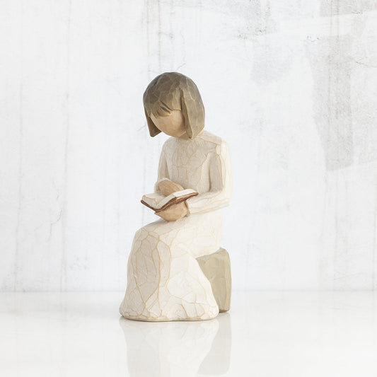 Wisdom figurine as a learning and reflection keepsake gift