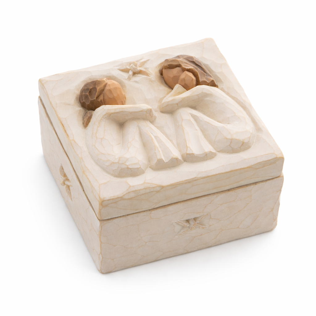 Friendship keepsake box as a meaningful gift for a cherished friend